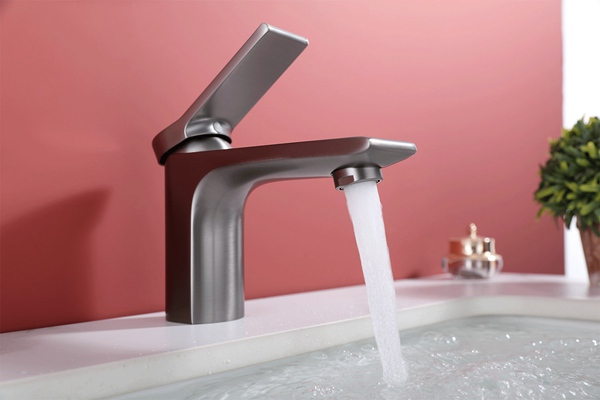 Single Handle Sink Faucets