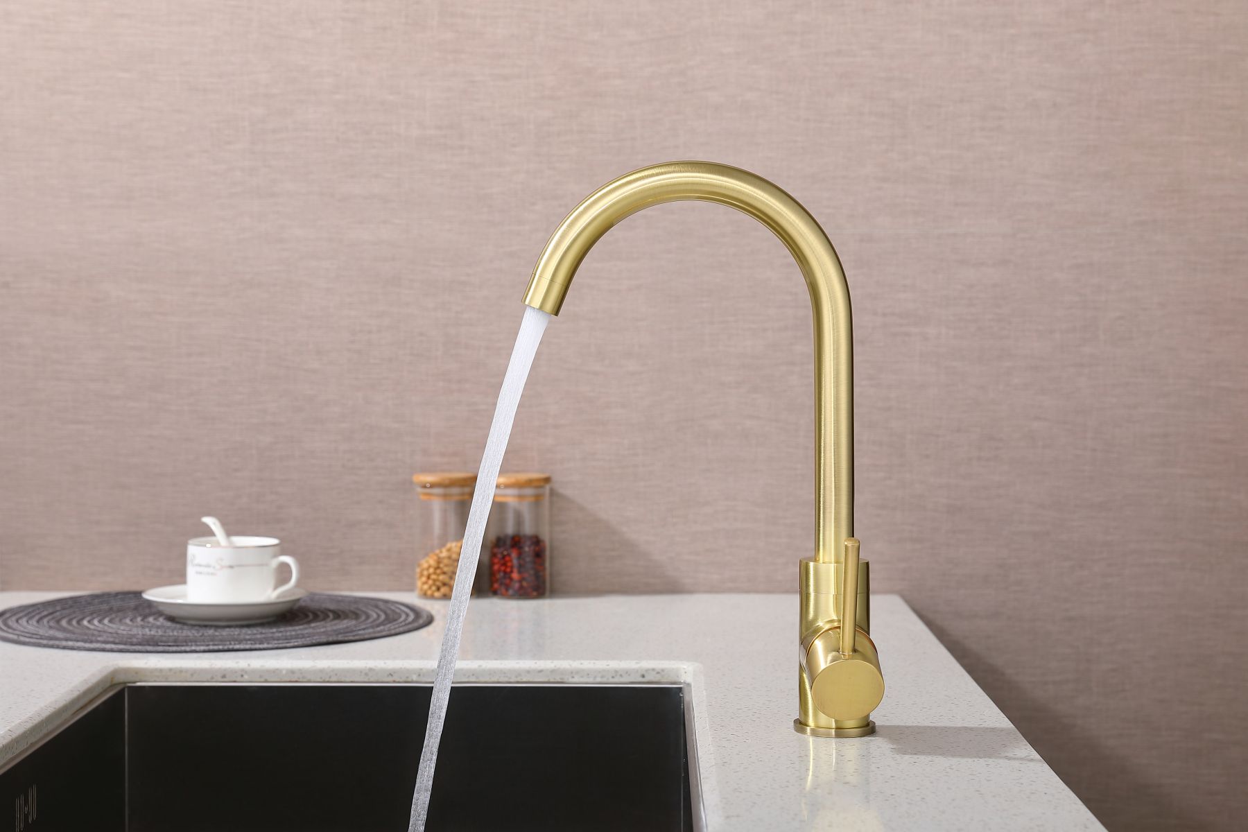 Gold Single Hole Kitchen Faucets