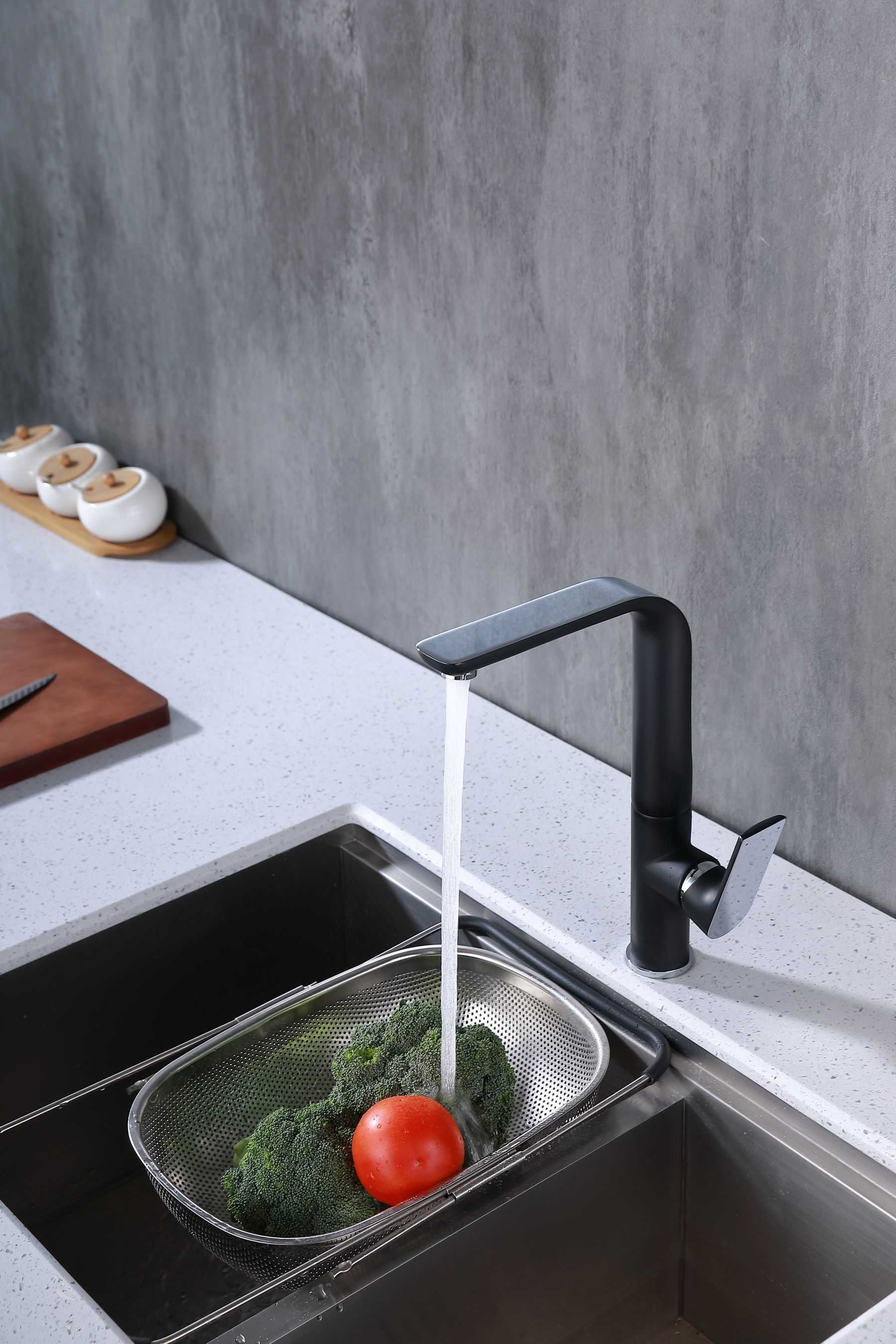 Kitchen Faucet With Black And Chrome Finish