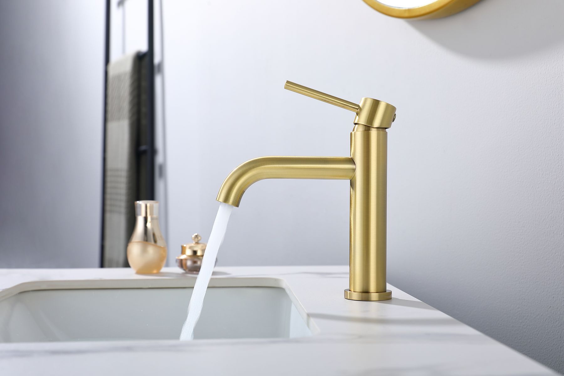 Solid Brass Gold Finish Bathroom Faucets