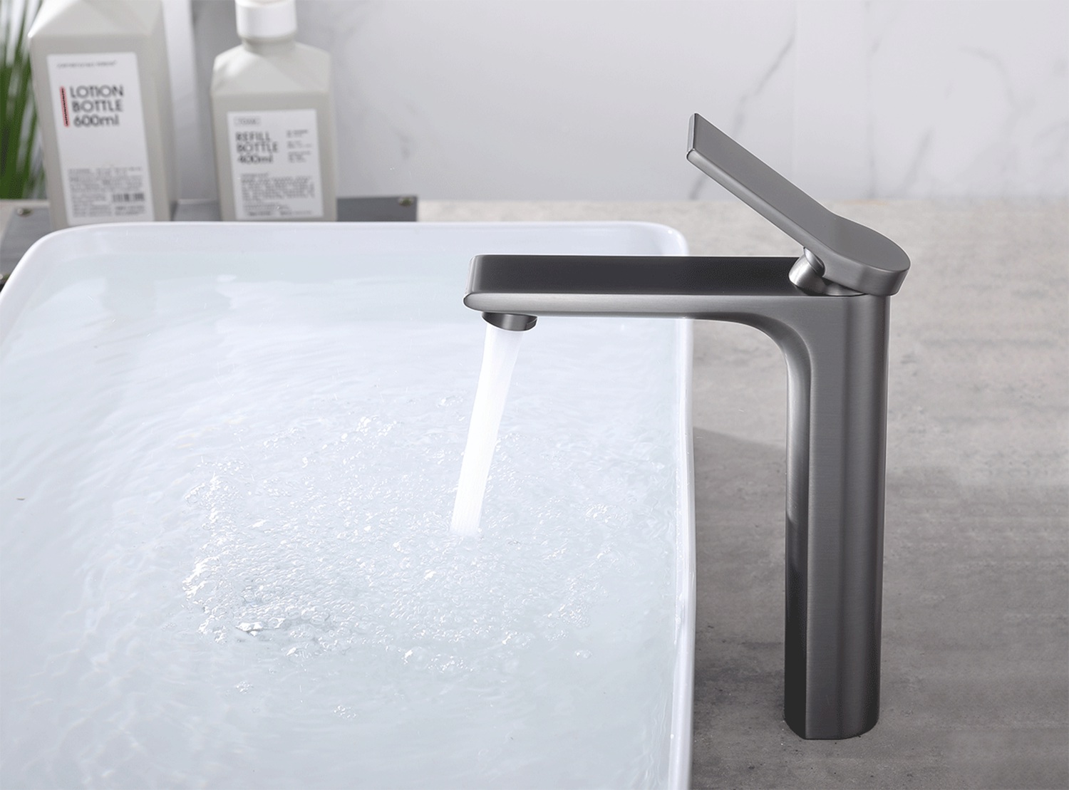Gun-grey Single Hole Bathroom Faucet 
