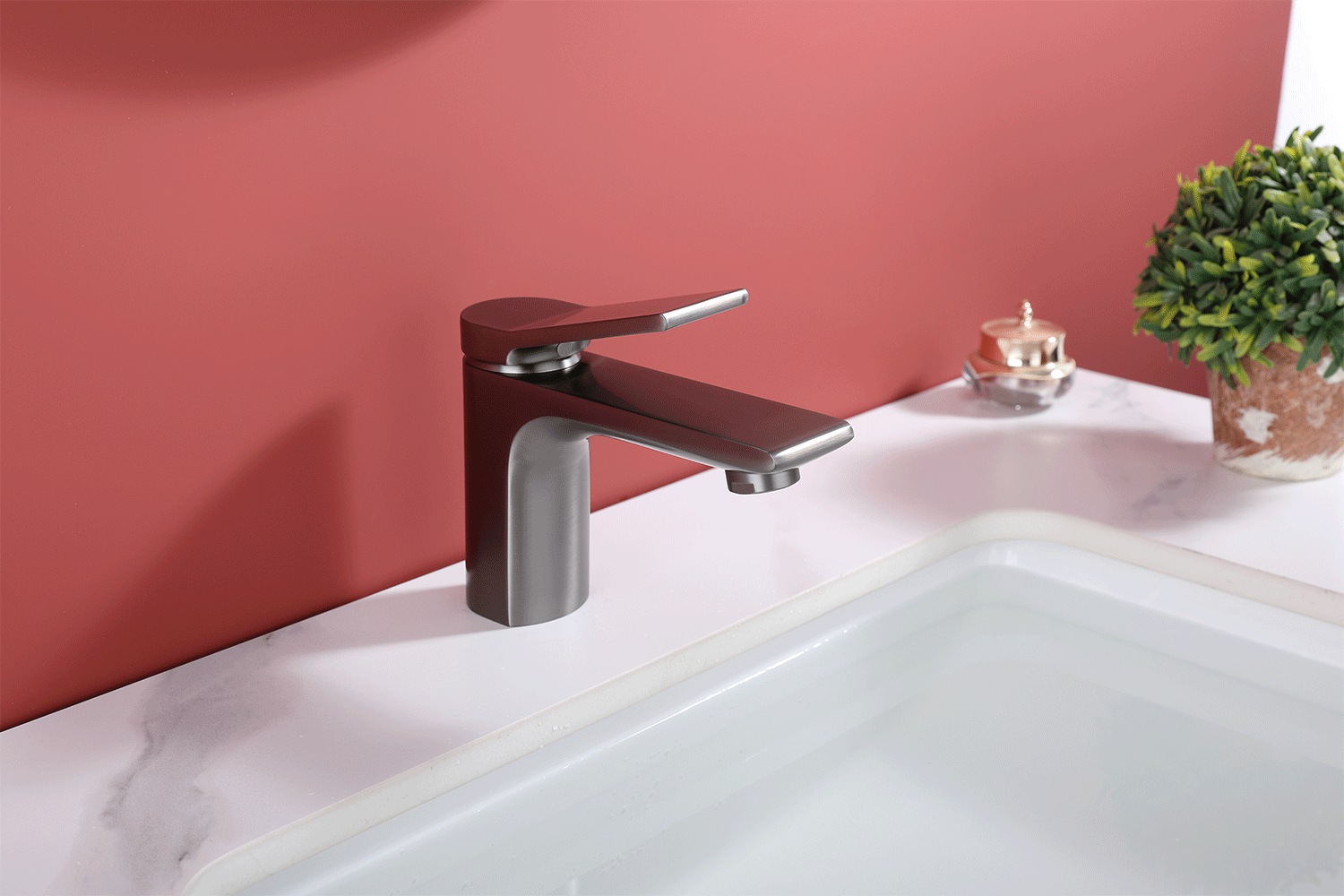 Single Handle Sink Faucets