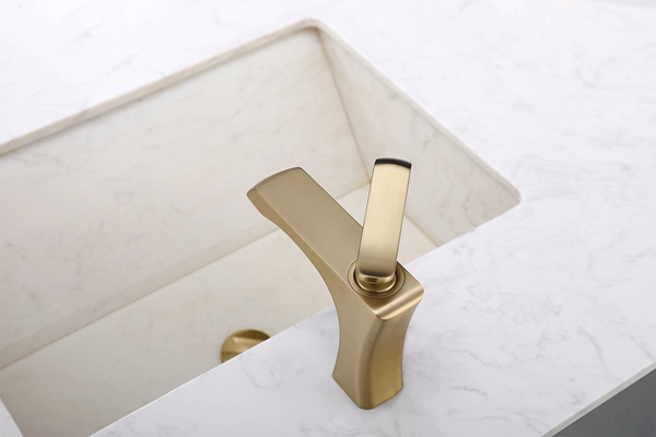 Single Handle Basin Bathroom Faucet with Peeling Technology