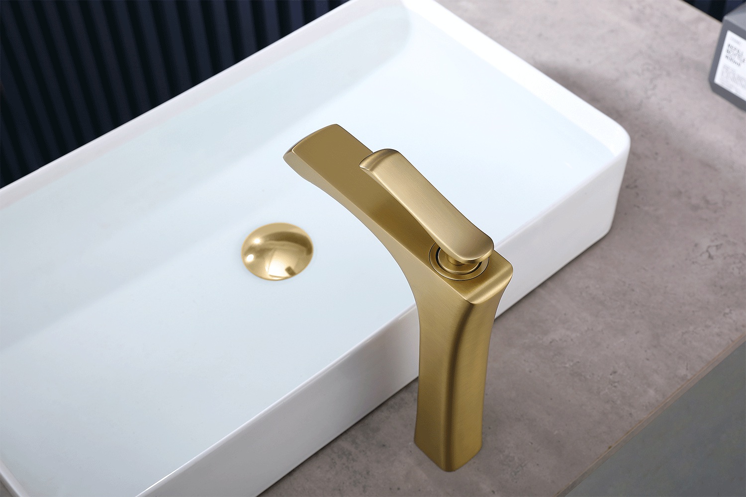 Roman pillars faucets single handle