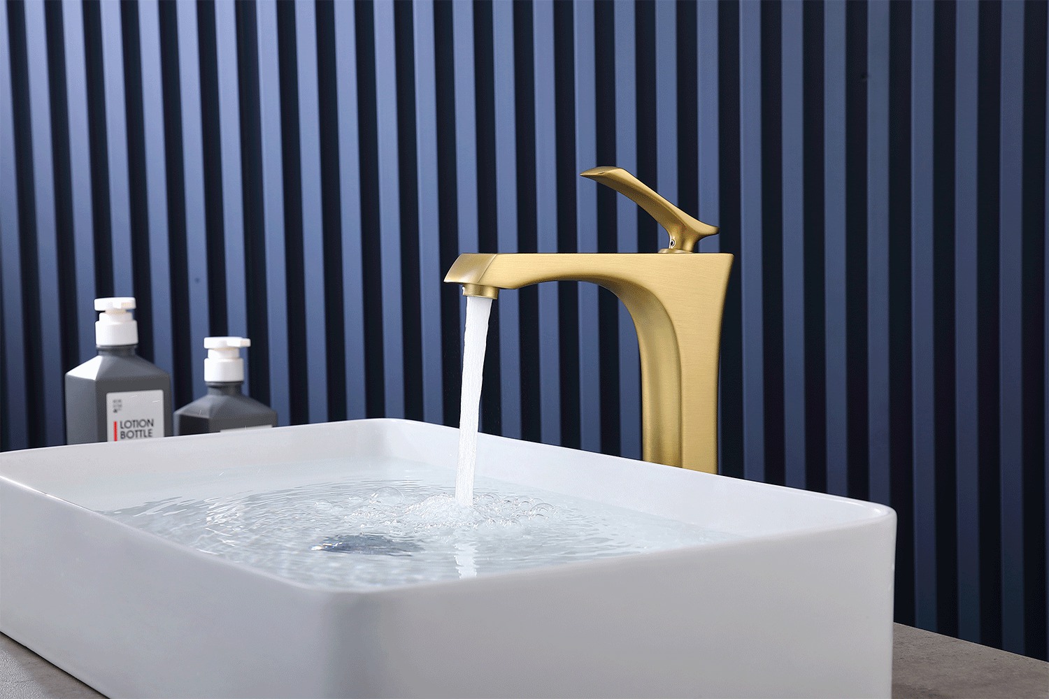 Roman pillars faucets single handle