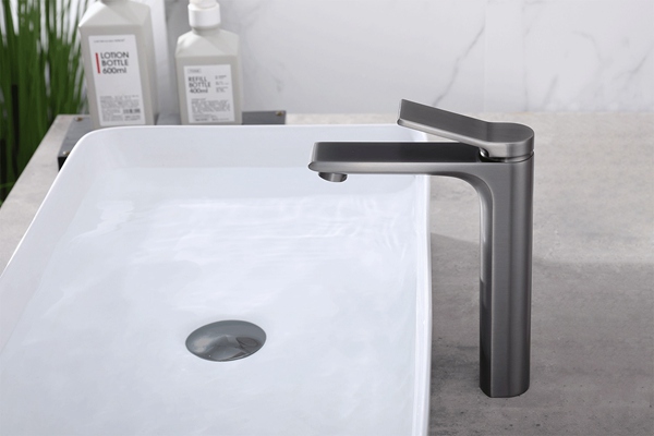 Gun-grey Single Hole Bathroom Faucet 